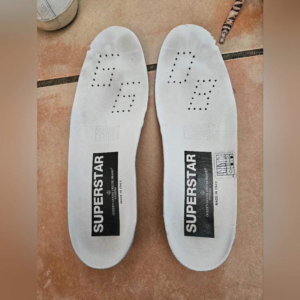 Golden Goose GGDB Superstar 37 7 white neon yellow star silver back sneakers - Picture 7 of 10